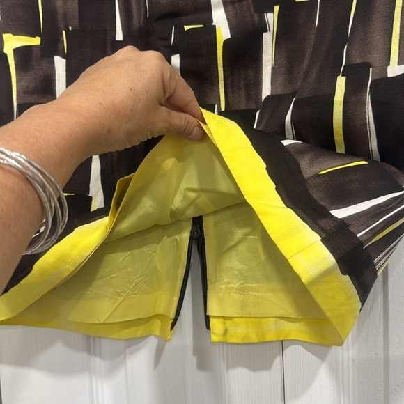 Eccoci brown yellow bold Geometric print Pencil Skirt two fake pockets size 6 - Picture 6 of 9
